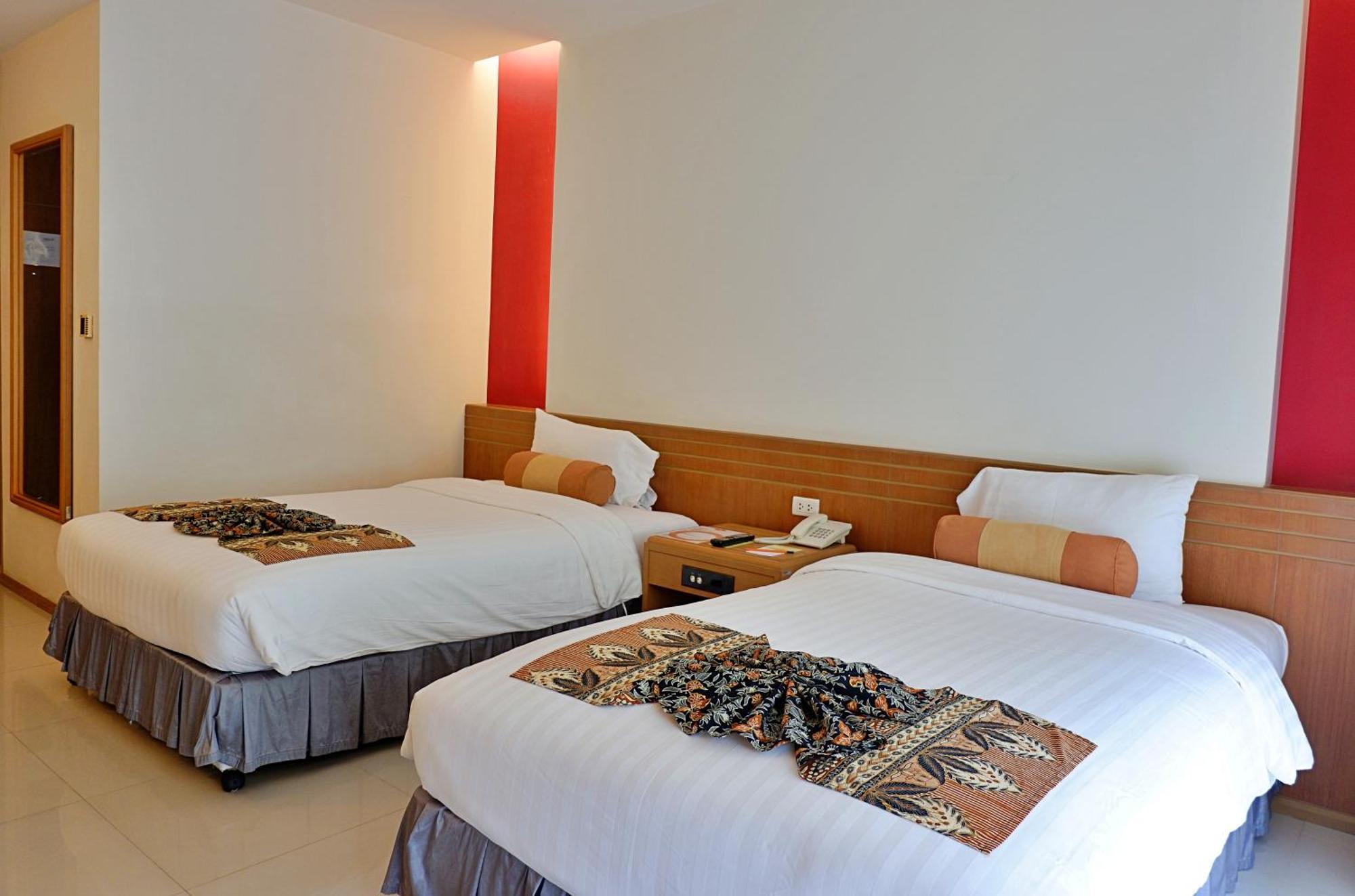 Tinidee Golf Resort Phuket - Sha Extra Plus Kathu Kültér fotó