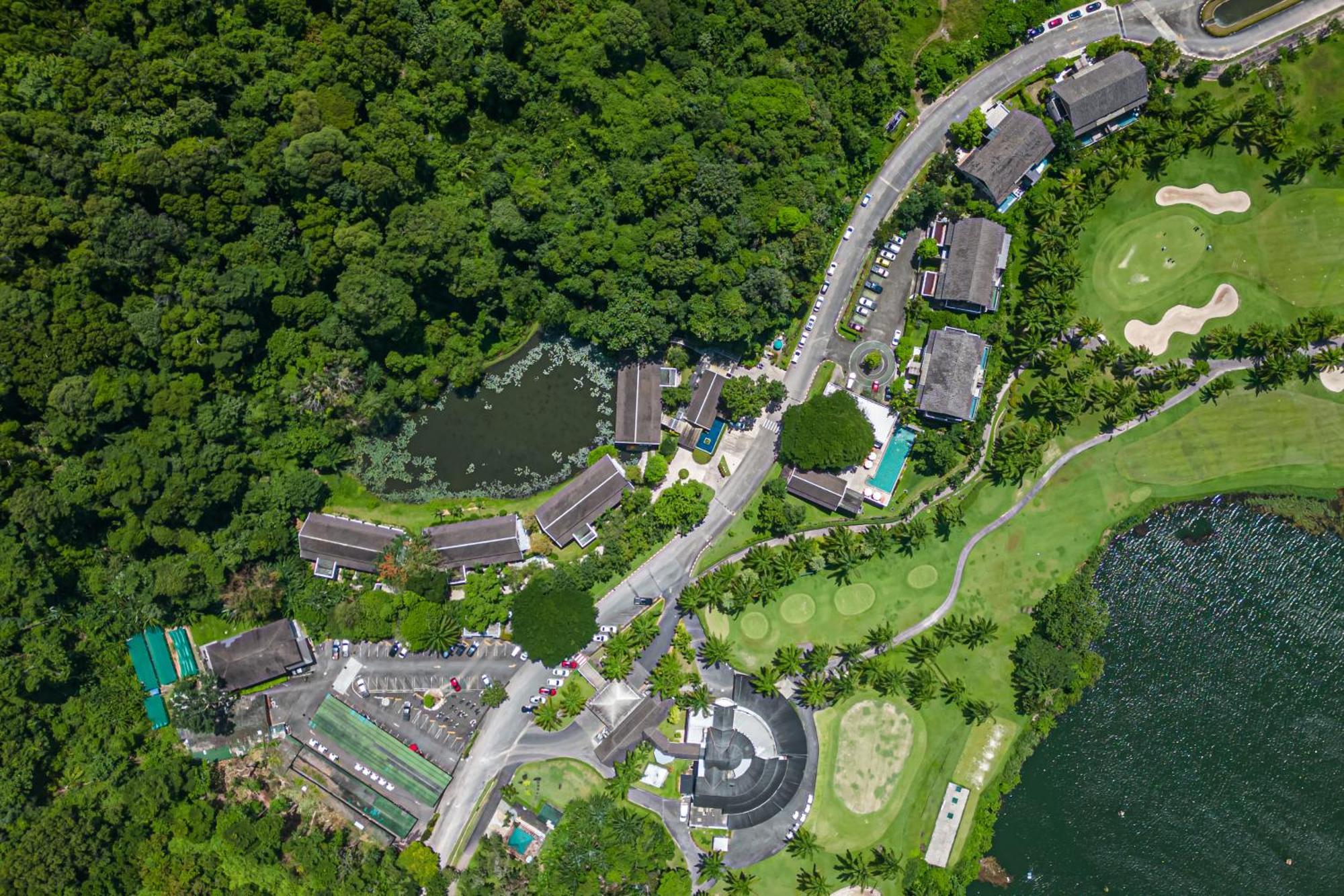 Tinidee Golf Resort Phuket - Sha Extra Plus Kathu Kültér fotó