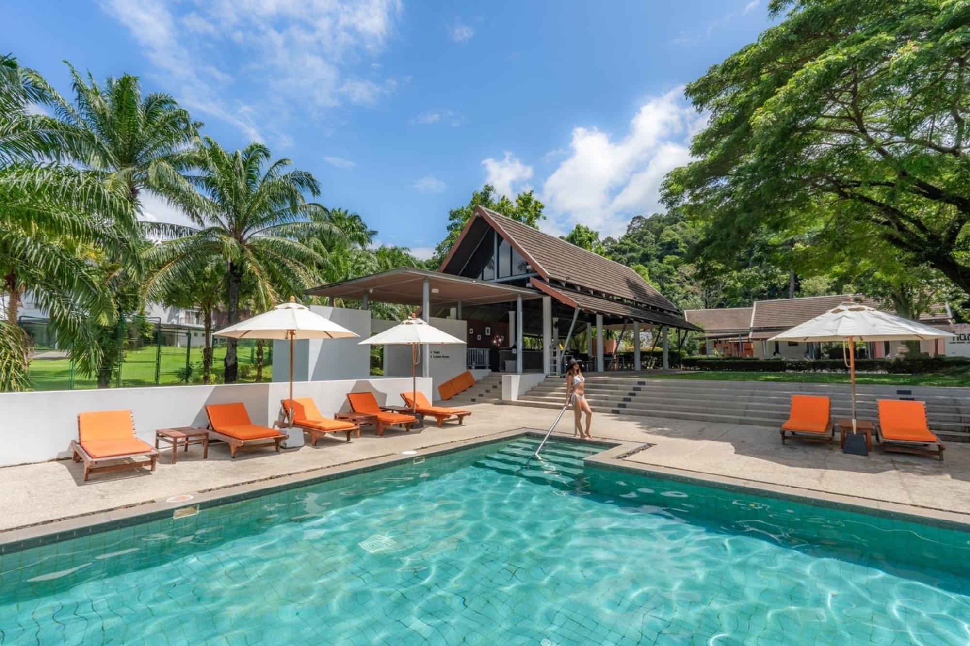 Tinidee Golf Resort Phuket - Sha Extra Plus Kathu Kültér fotó